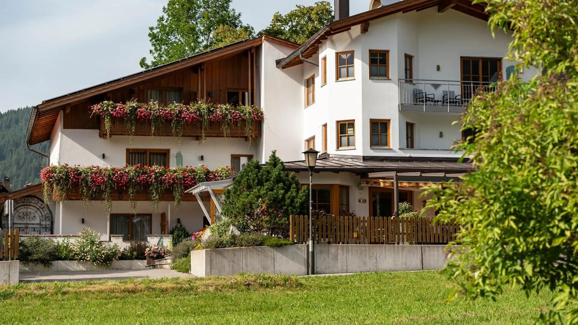 Arnika Garni Hotel Oberammergau